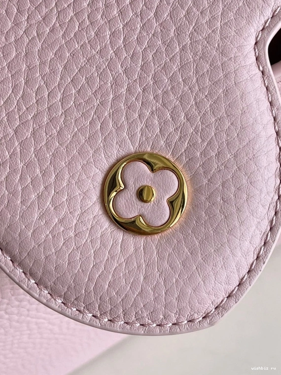 WIS CAPUCINES VUITTON LOUIS BB 1022